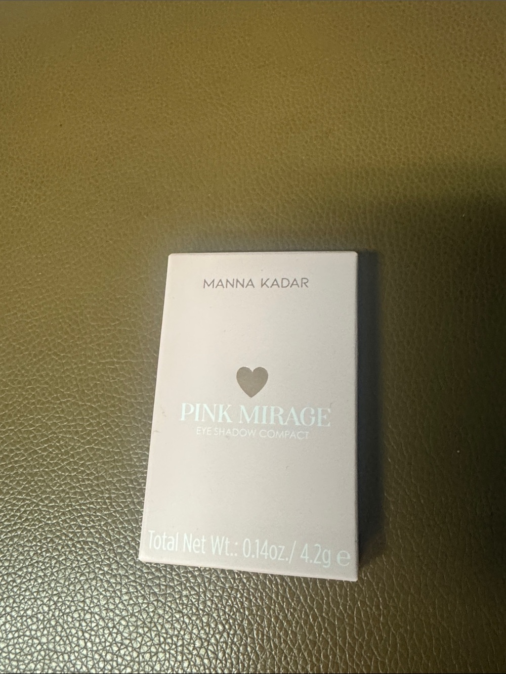 Manna Kadar Pink Mirage Eyeshadow Compact